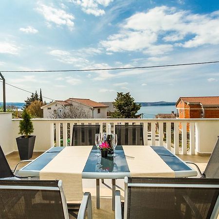 Apartmani Bregovec Maslenica Zewnętrze zdjęcie