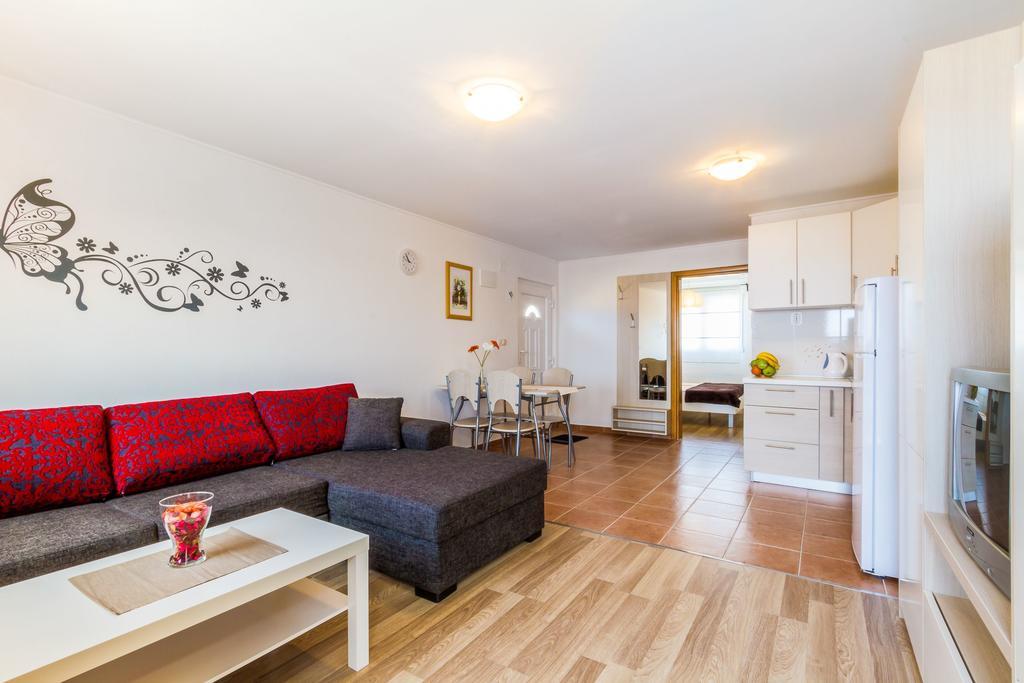 Apartmani Bregovec Maslenica Zewnętrze zdjęcie