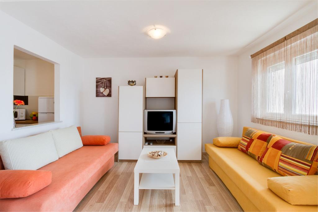Apartmani Bregovec Maslenica Zewnętrze zdjęcie