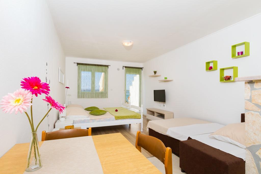 Apartmani Bregovec Maslenica Zewnętrze zdjęcie
