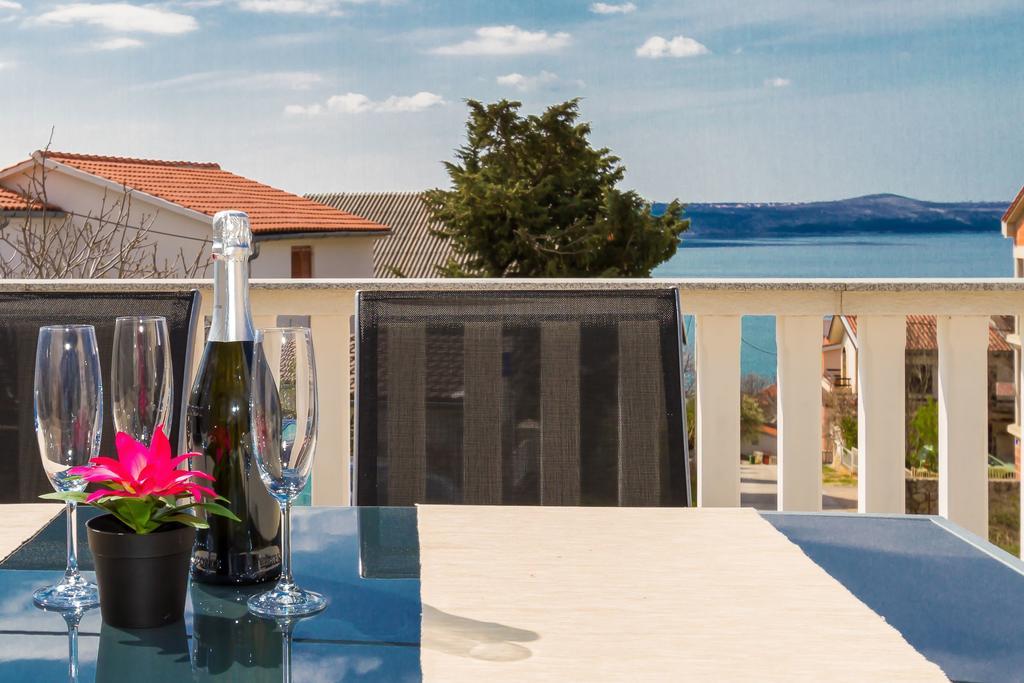 Apartmani Bregovec Maslenica Zewnętrze zdjęcie