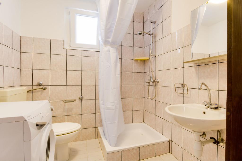 Apartmani Bregovec Maslenica Zewnętrze zdjęcie