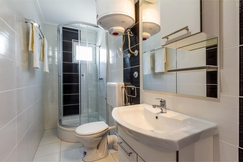 Apartmani Bregovec Maslenica Zewnętrze zdjęcie
